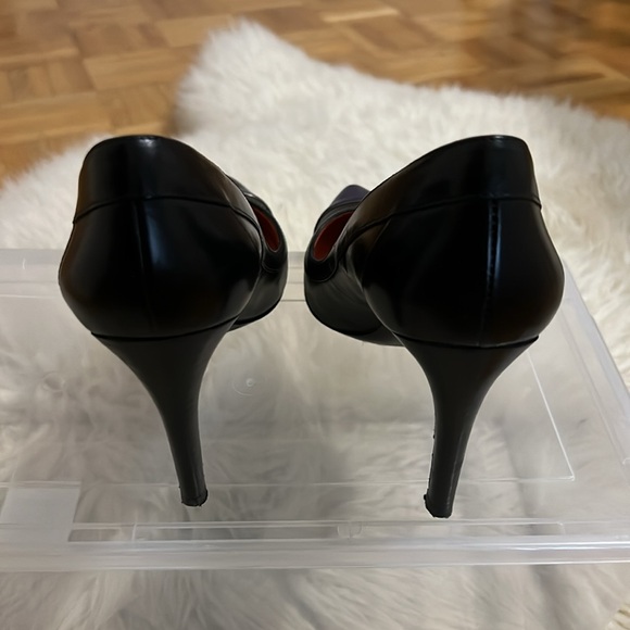 Via Spiga heel in size 6 with buckle detail and purple tip - Picture 4 of 6